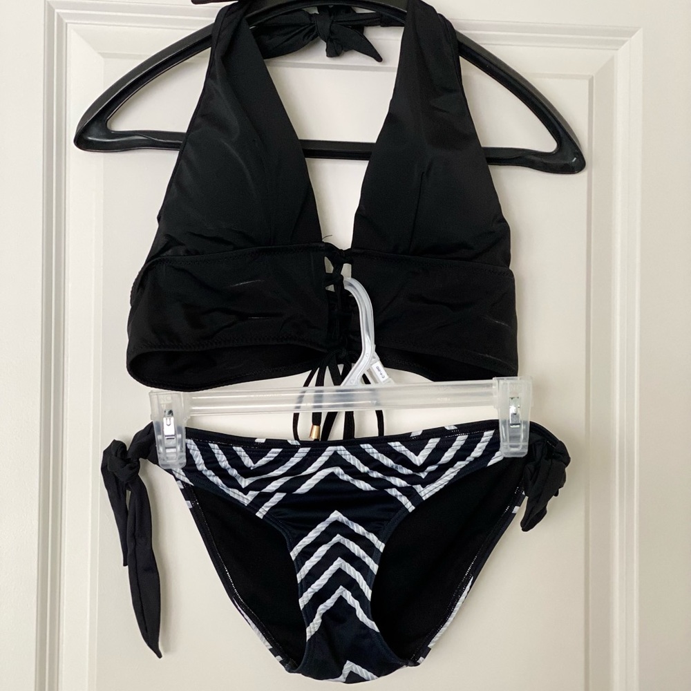 BUNDLE TO SAVE!Halter top bikini set